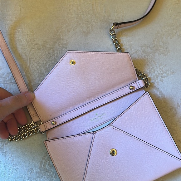 Kate Spade pink Saffiano leather envelope crossbody in EUC - Picture 13 of 15